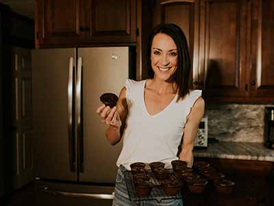 Meghann Featherstun - Dietician and Six Star Finisher