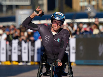 Marcel Hug smashed the course record to win his 38th Major